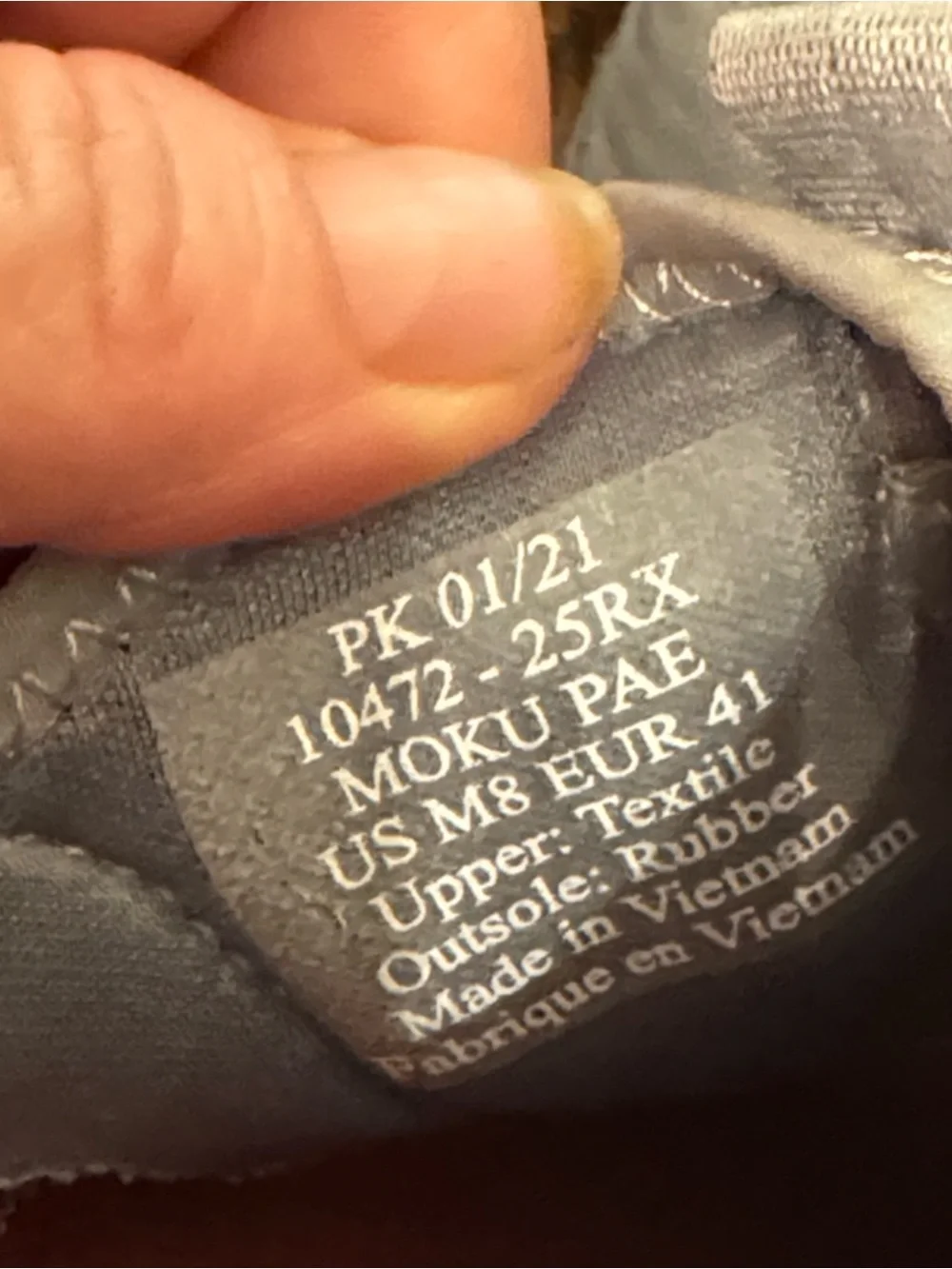 OluKai Moku Pae Water / Boat Shoe Sz 8 Men’s Grey